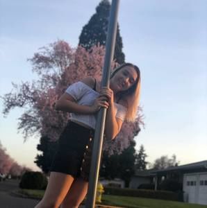 Meet your Posher, Makenna